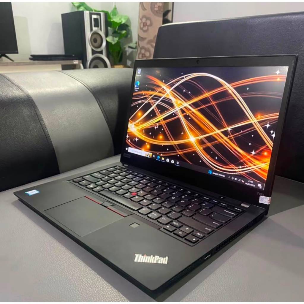Second Lenovo Bekas Thinkpad T490 TouchScreen 14" | Intel i7-8th  |  RAM 16 GB | SSD 256 GB