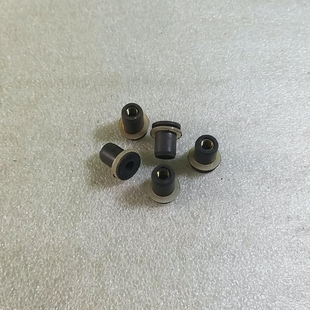 Karet Dudukan Baut Visor New CB150R New CB150R Nut Cowl Set M5X0.8 Mur Visor Sonic 150R CBR 250RR