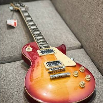 SCORPION LP610 FCB ELECTRIC GUITAR/SCORPION LP610 FCB ELECTRIC GUITAR
