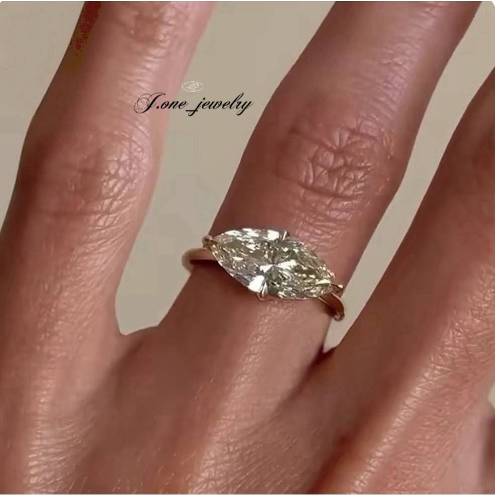 Cincin Marquise-cut 4ct F color