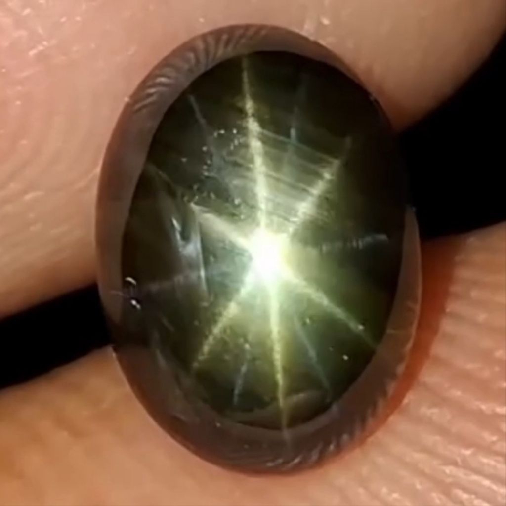 Natural 12 Ray Star Sapphire 3.00ct No Heat Thailand Star Tajam