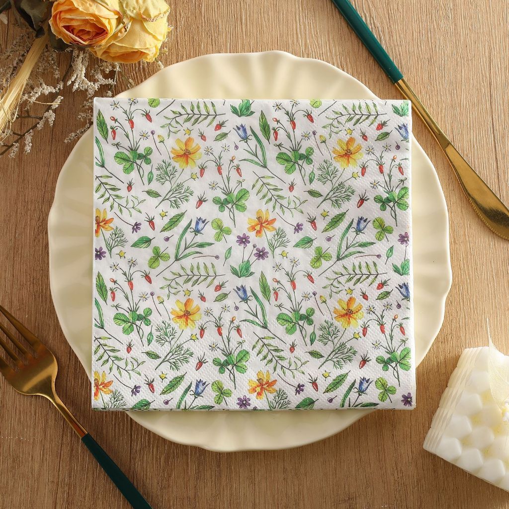 198. Decoupage napkin / tisu decoupage / cocktail tisu / tisu pesta motif daun natal kecil
