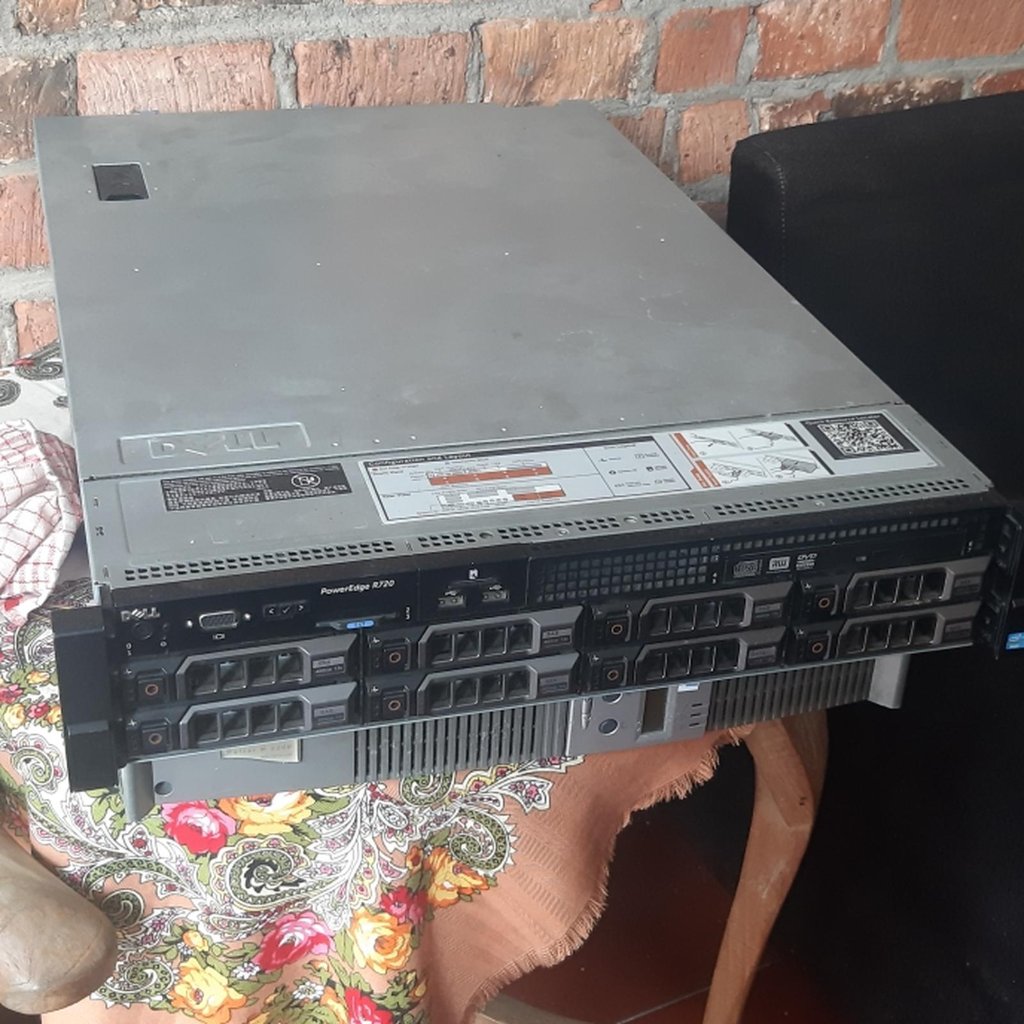 Server Rackmount Dell R720 2U