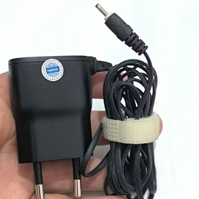 Charger Nokia kecil AC-15E Original N70 N73 N82 N95 E63 E71 E72 E90 dll