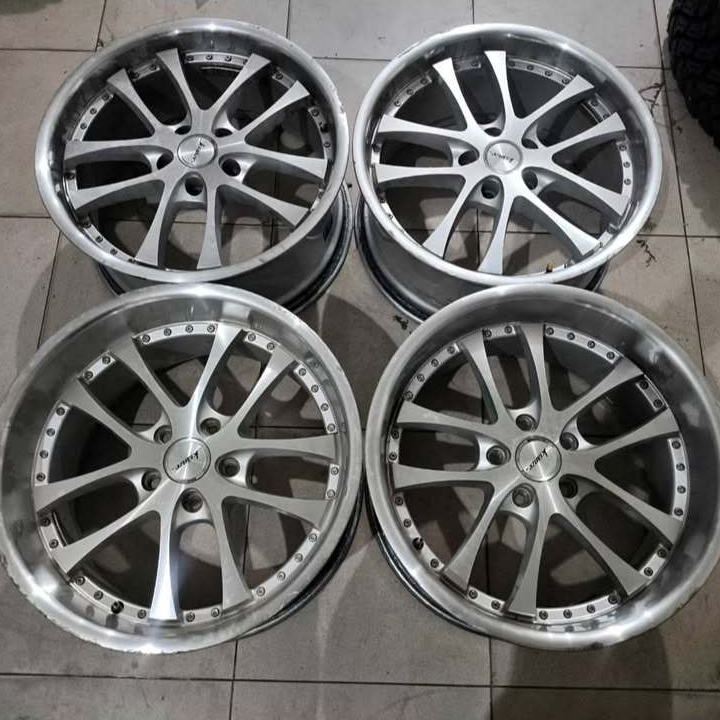 VELG MOBIL BEKAS KRANZE R18 X8,5-9,5 5X114,3