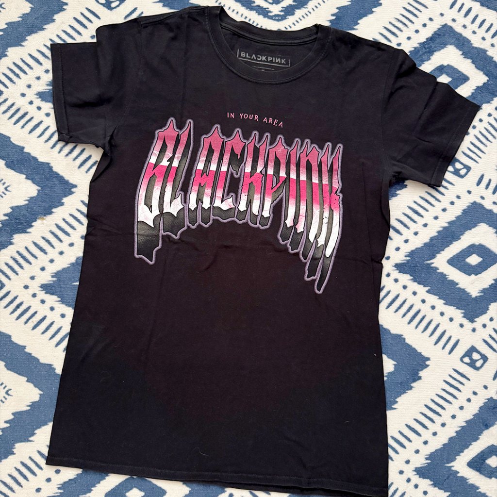 T-Shirt Blackpink – Gothic Slim Fit (Preloved)