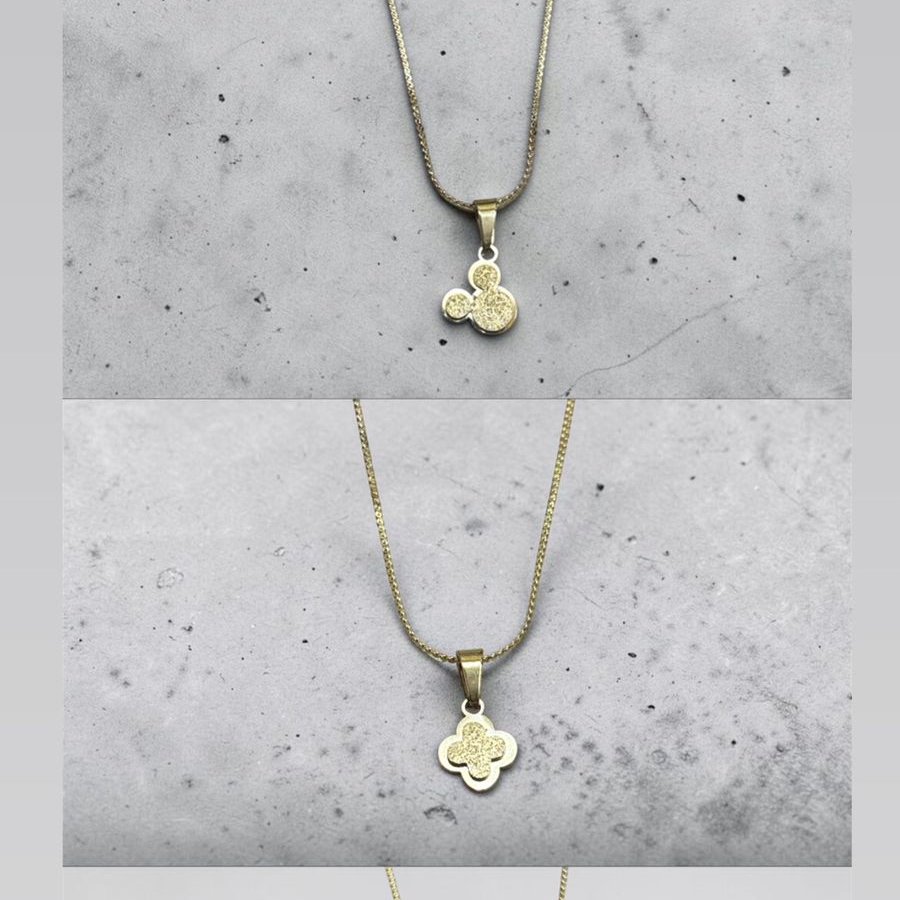 Lobster 750 - Kalung Motif Mickey Clover Love Rantai Tipis titanium