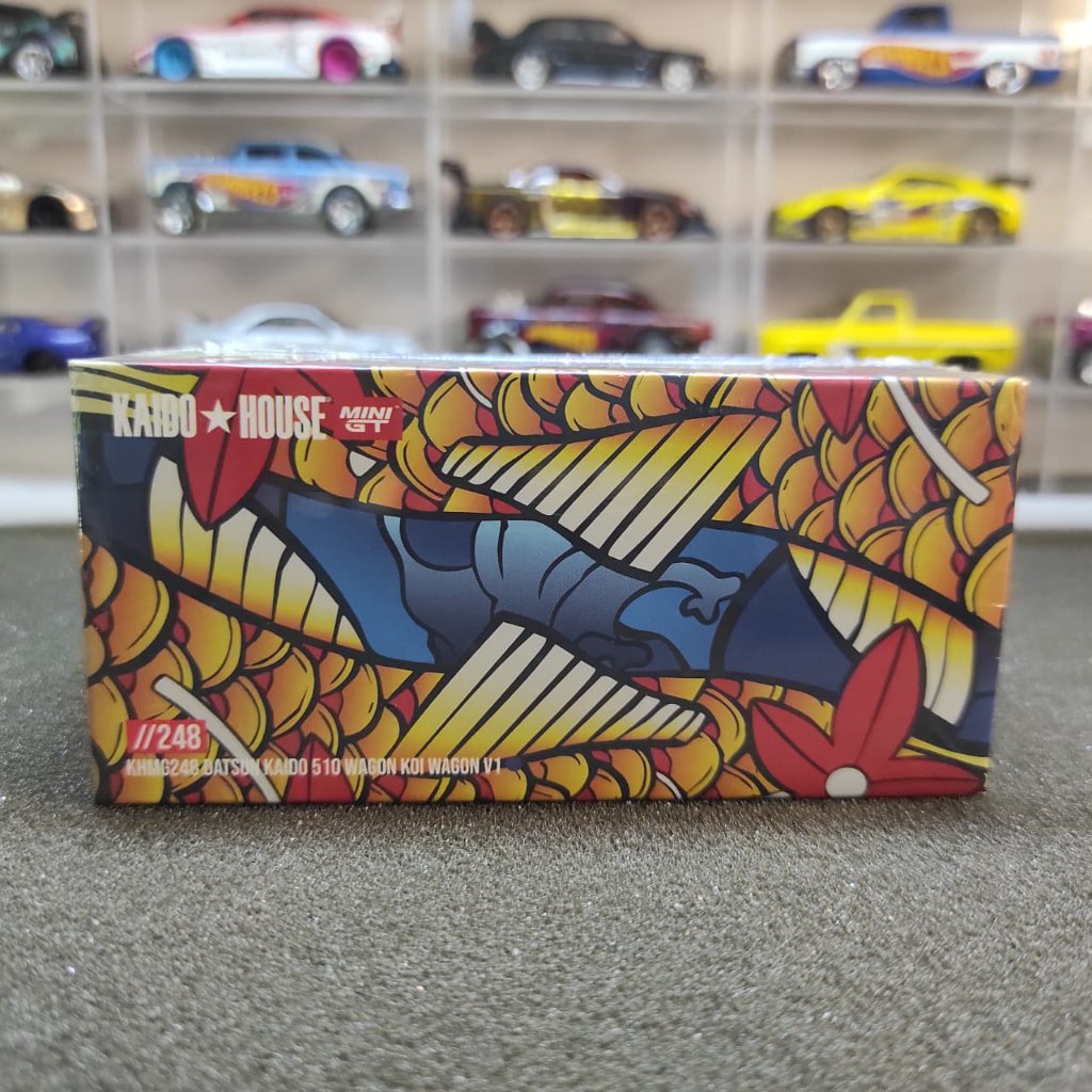 Kaido House x Mini GT KHMG 248 Datsun Kaido 510 Wagon KOI Wagon V1