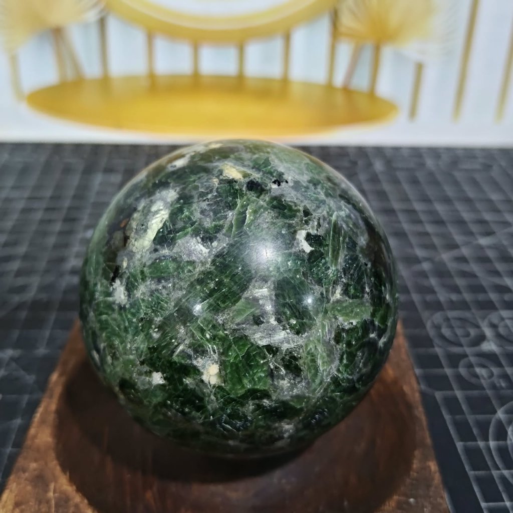 Natural Batu Diopside Sphere (6) Asli Batu Alam