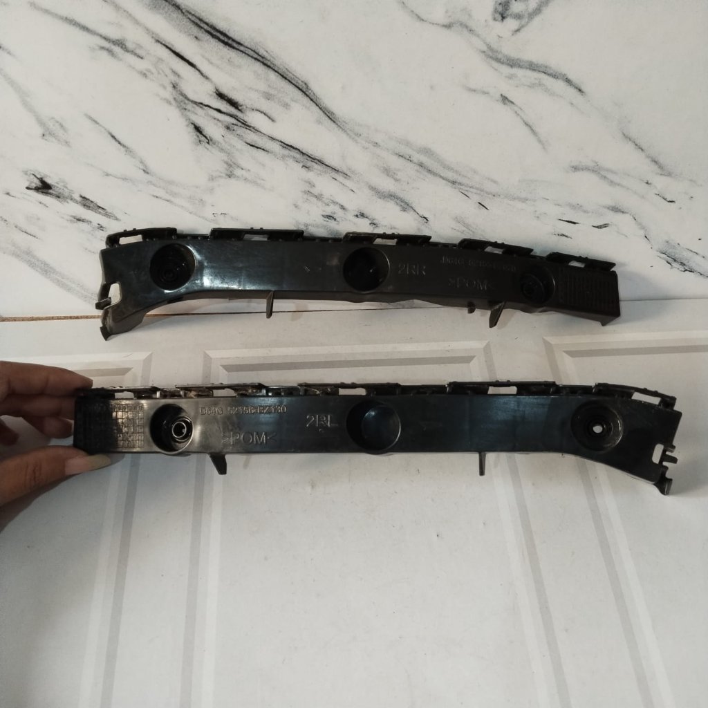 Bracket Bumper Belakang Ayla Agya 2013-2023 Original