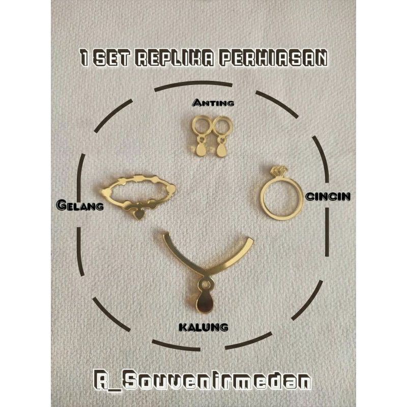 1 set Replika perhiasan mini akrilik emas bahan mahar/Perlengkapan mahar