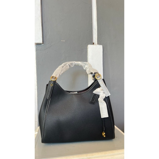 Lori Shoulder Bag In Black KULIT ASLI  #coclori #lorishoulderbag #taslori