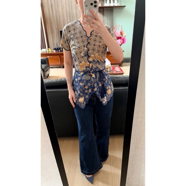 Atasan Batik Scalop Encim Navy - Adore