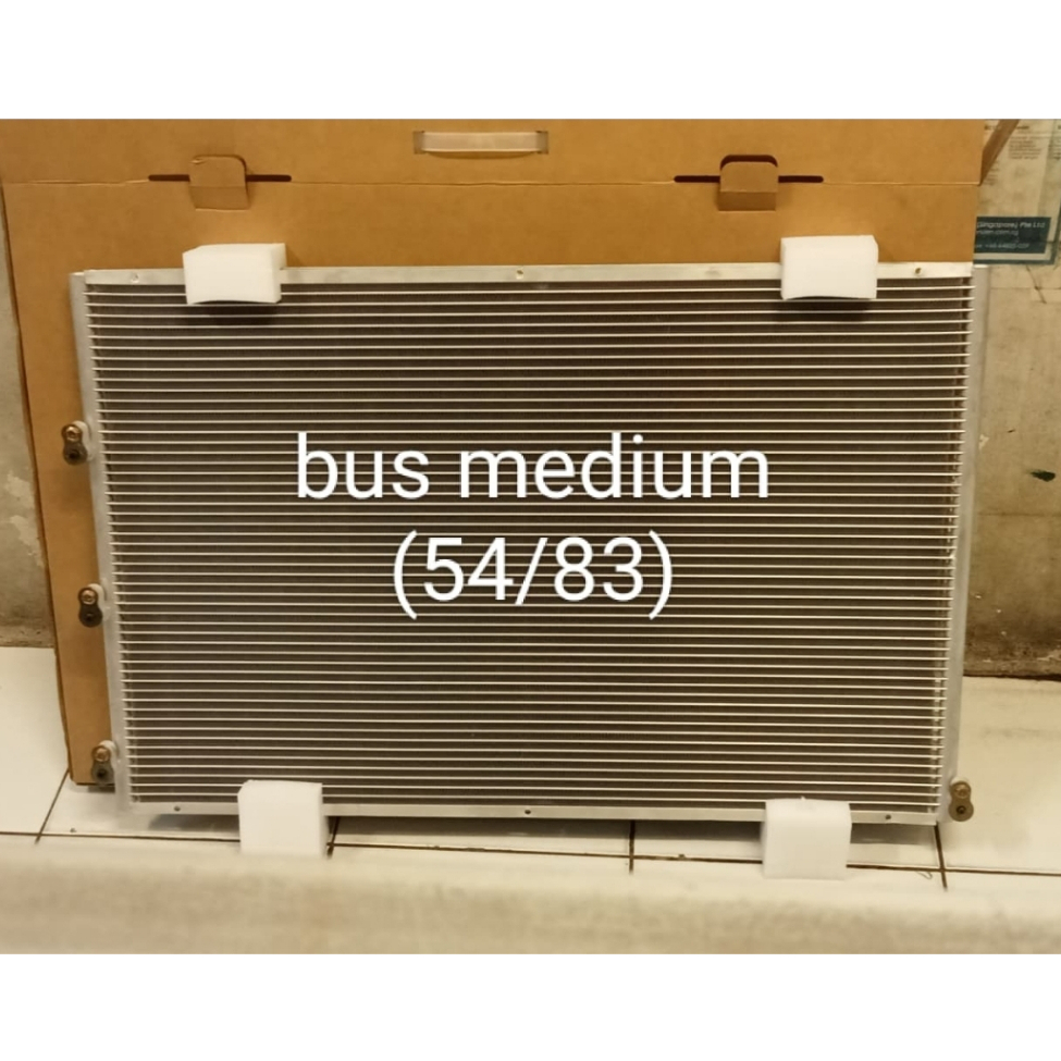 Kondensor ac / condensor ac Bus medium 54/83 oem