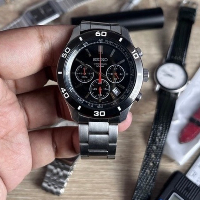 Seiko Chronograph Quartz Large 6T63