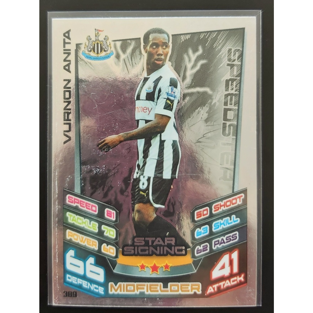 kartu koleksi Topps Match Attax Star Signing edisi 2012–13 (nomor 389) gelandang Newcastle United, V