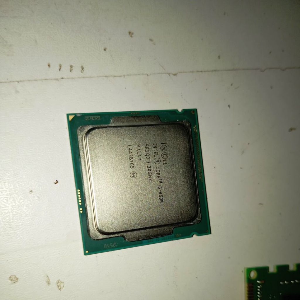 prosesor intel i5 4590 lga 1150