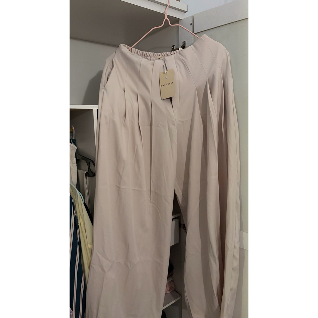 preloved pastelly pants