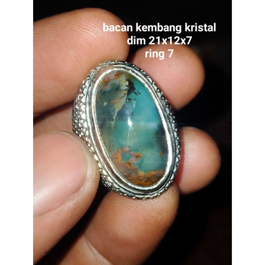 cincin bacan kembang kristal