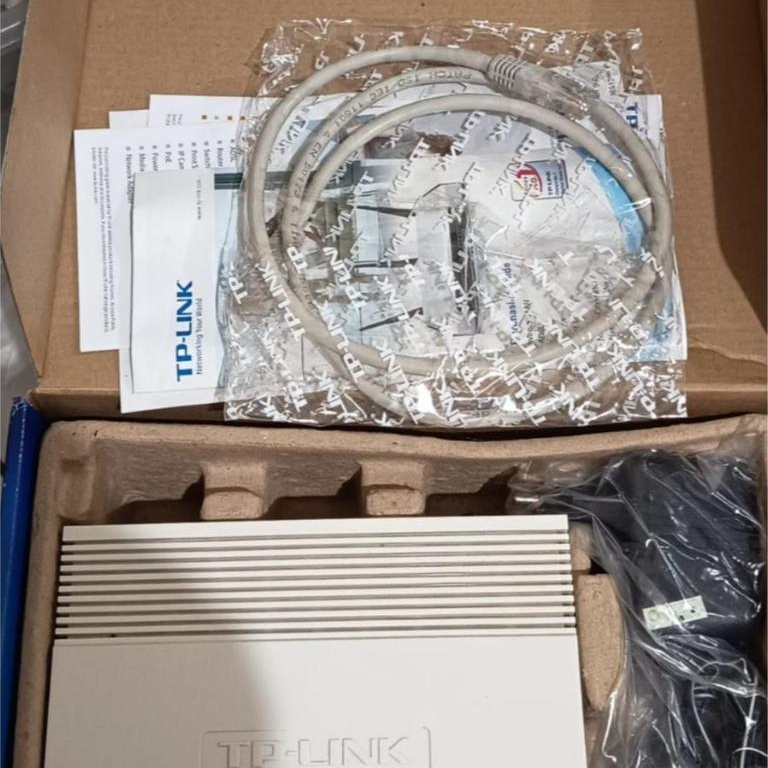 Router TP-Link TD-8816 ADSL2/2+ Ethernet – Lengkap Box