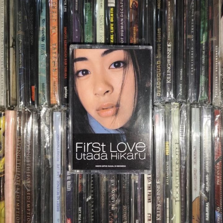 Kaset Utada Hikaru – First Love
