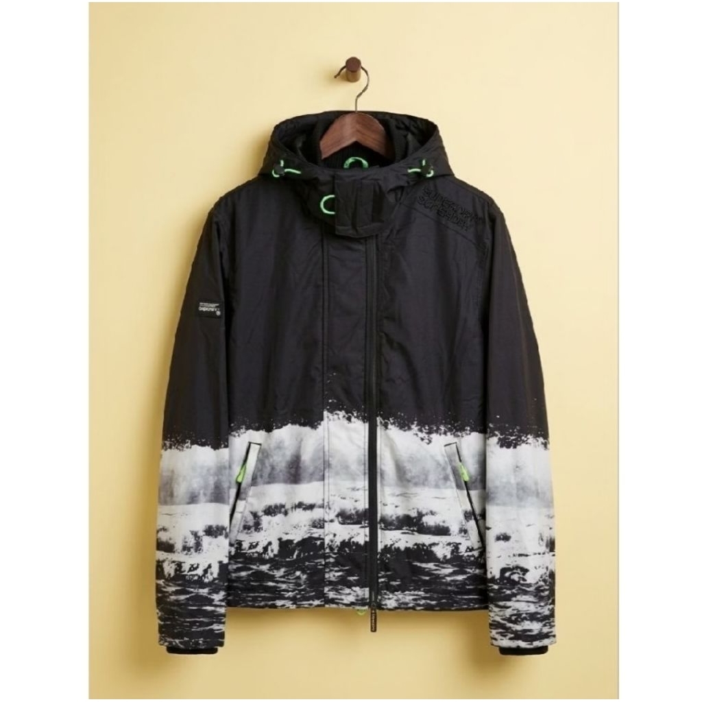 SUPERDRY Windcheater Limited Edition
