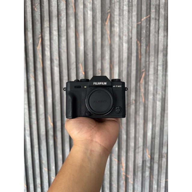 [KAMERA MIRRORLESS] FUJIFILM XT20 BLACK MULUS SECOND BERGARANSI ORIGINAL