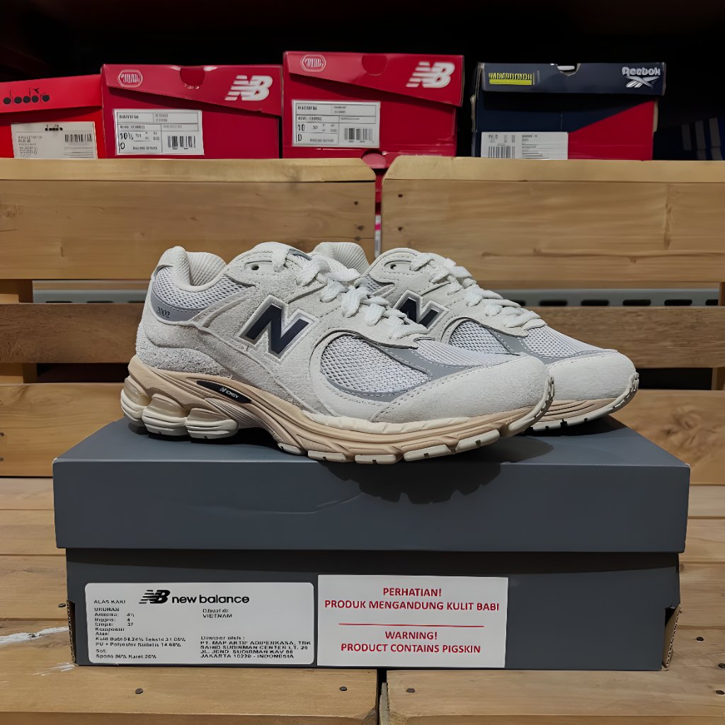NB 2002R Linen Rain Cloud