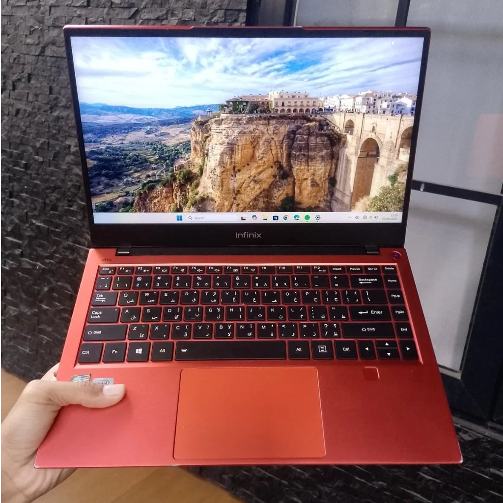 Infinix INBook X1 Pro Intel Core i7-1065G7 Intel Iris Plus Ram 16Gb Ssd 512Gb