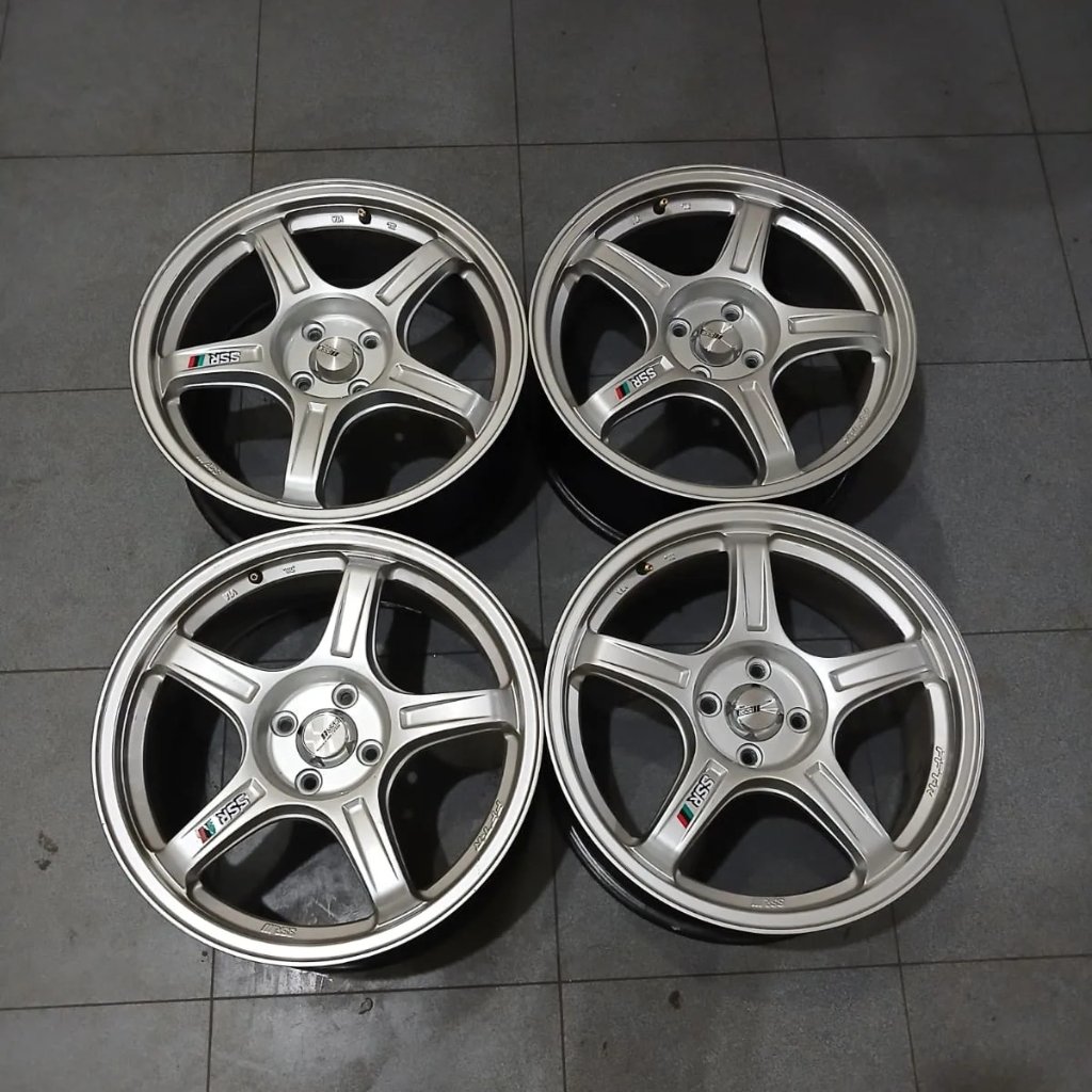 VELG MOBIL BEKAS SSR R17X7,5 4X100 ET42