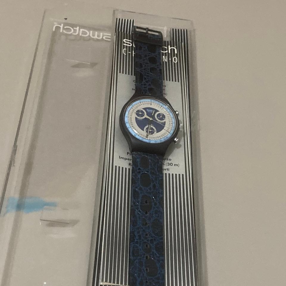 Jam tangan Swatch Chrono Silver Star SCN102 bekas second