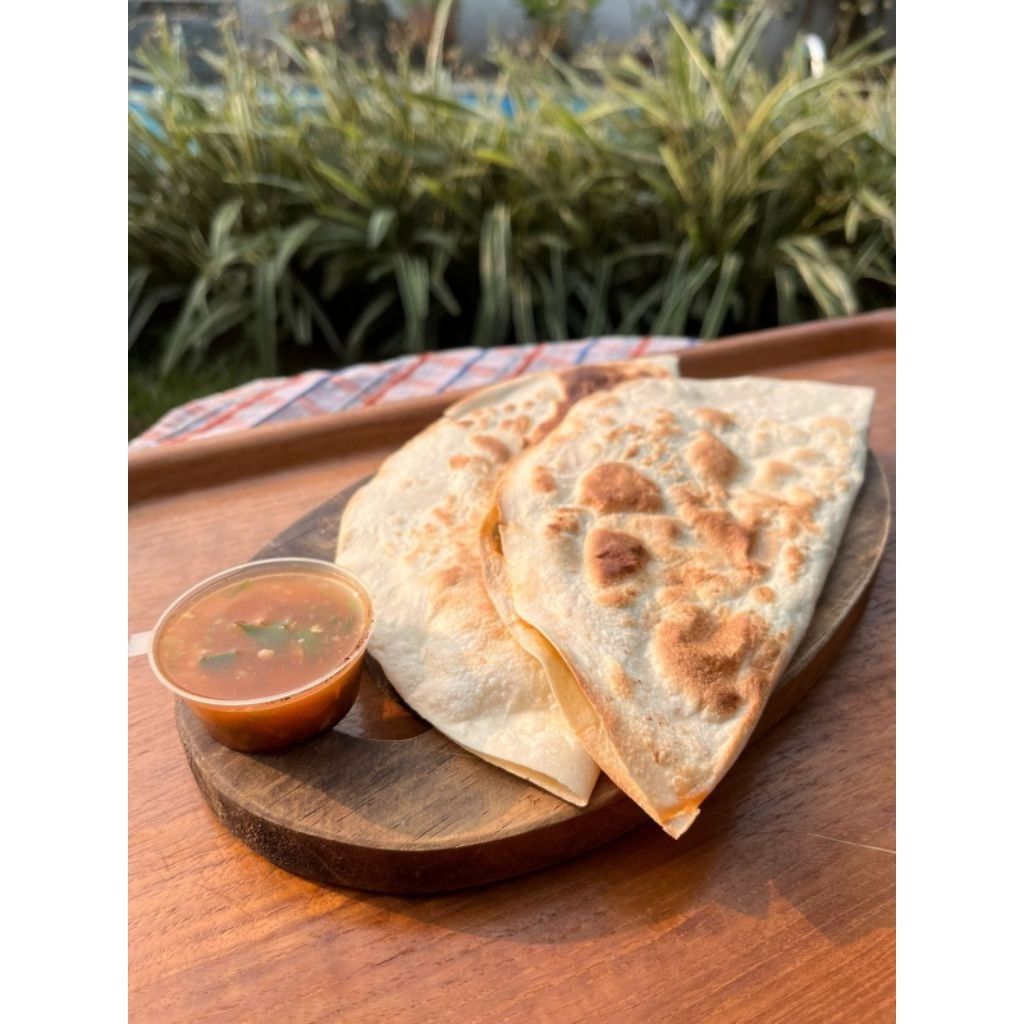 

Quesadilla Frozen Ayam / Sapi – Isian Bumbu Khas & Keju Leleh – Praktis & Lezat