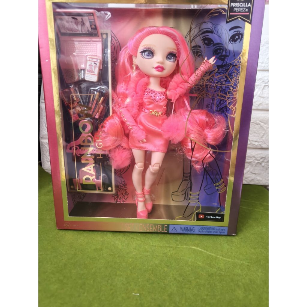 Rainbow High doll