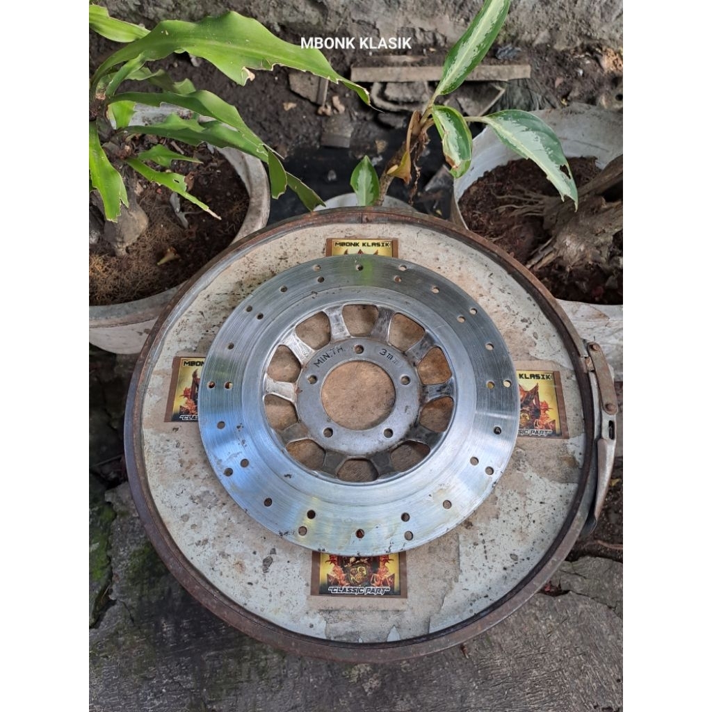 piringan cakram gl100 gl125 ORIGINAL piringan gl100 gl125 piringan cakram honda gl 100 gl 125 piring