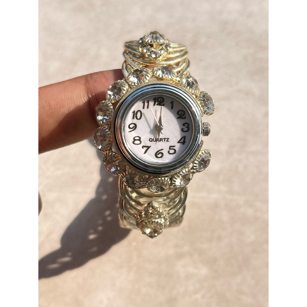 Jam lilit import arab saudi