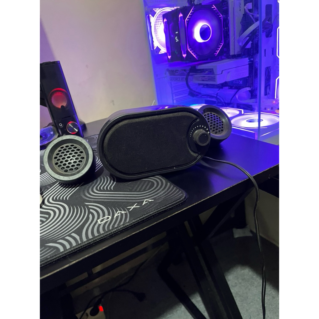 speaker robot komputer