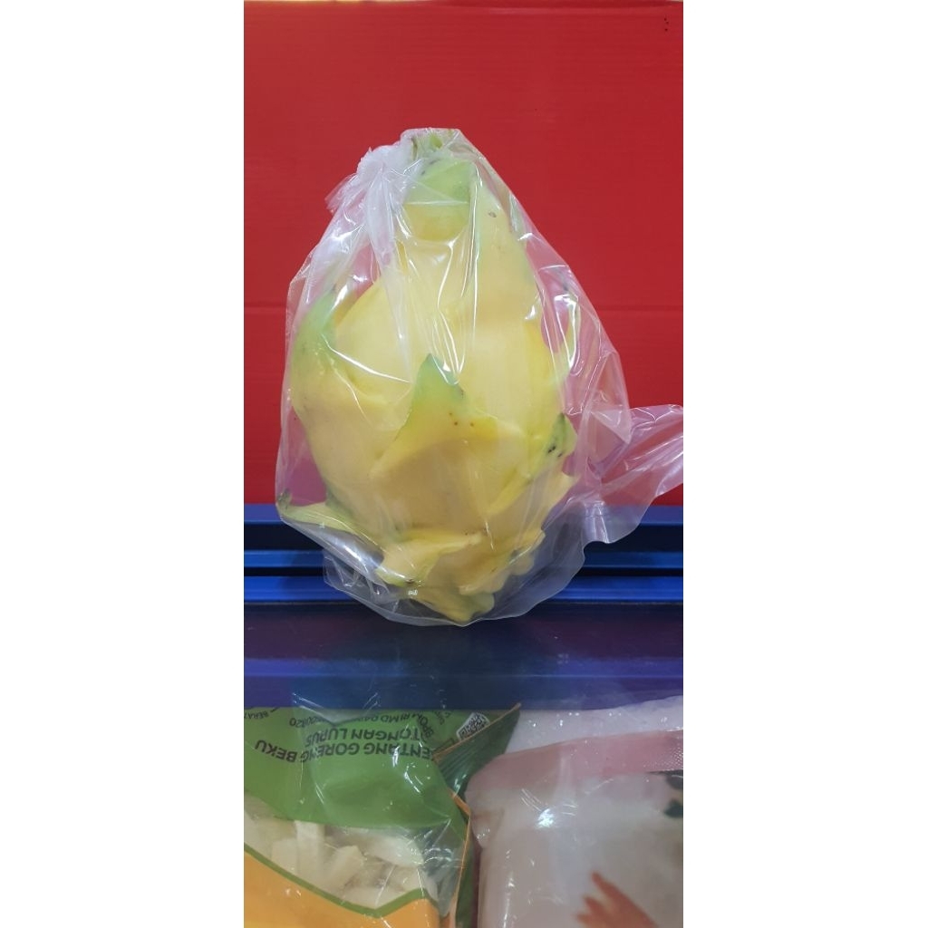 

Buah Naga Kuning / Dragon Fruit Gold 1pc