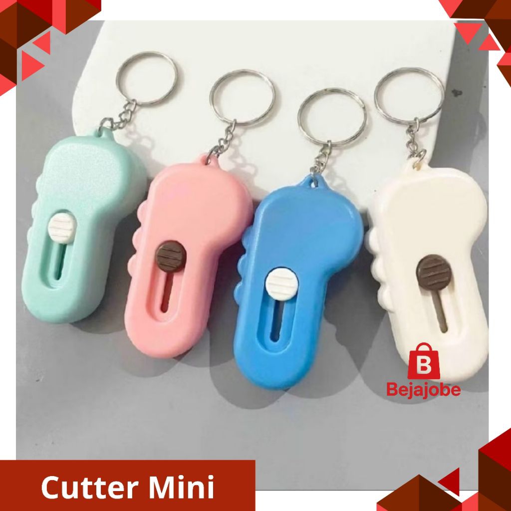 

Cutter Mini Gantungan Kunci 1 Pcs