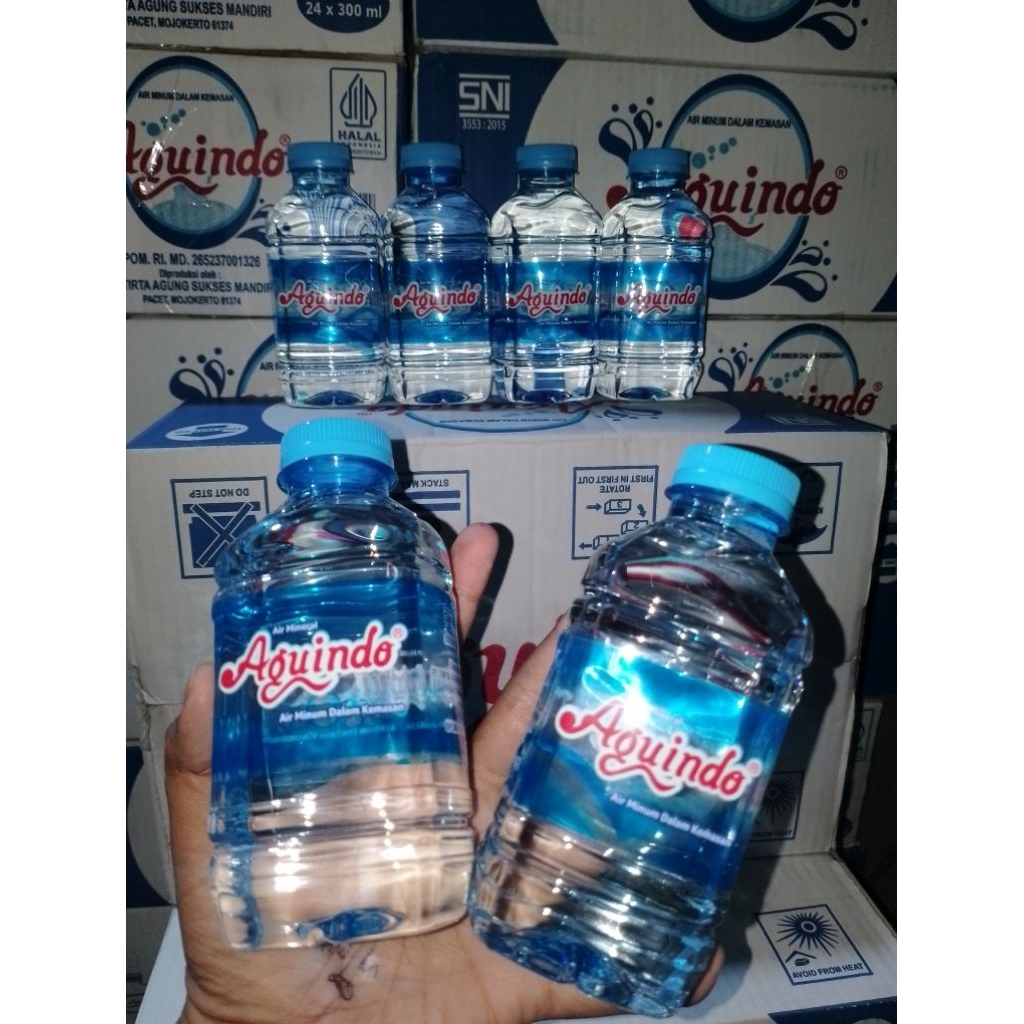 

Aquindo kemasan 300 isi 24 btol (AQUINDO)