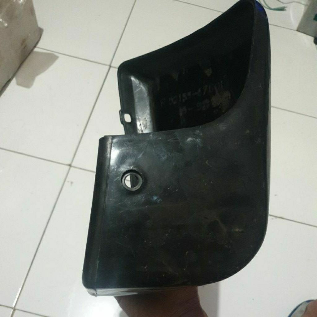 kuping bemper belakang taft/feroza