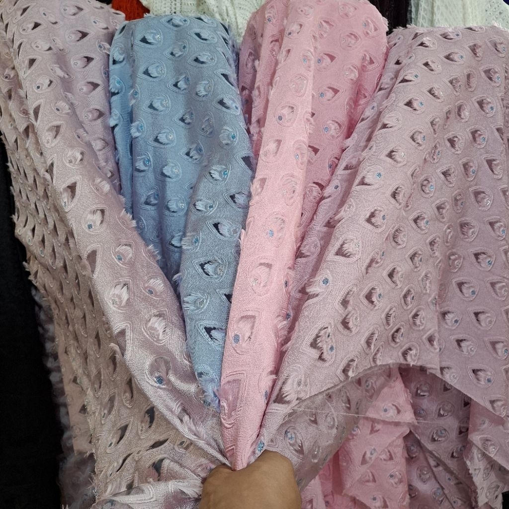 BAHAN ORGANZA BULU/KAIN RAWIS METERAN/KAIN ORGANZA MOTIF/KAIN ORGANZA INDIA MOTIF MERAK/BAHAN KAIN B