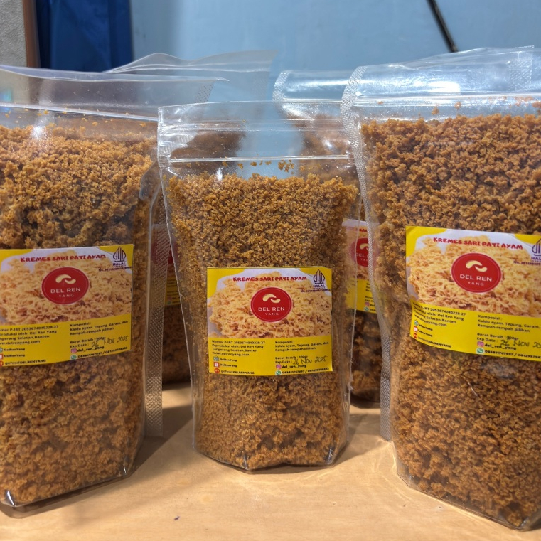 

Kremes Sari Pati Ayam merk Del Ren Yang (1 Pcs)