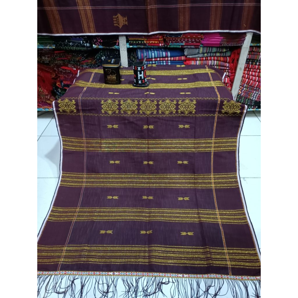 Uis Jongkit Sultan Indung Bayu & Rumah Adat  ~ Tudung Etnik Adat Karo