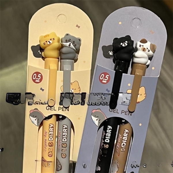 

HG93 PULPEN SILIKON ISI 2 PCS COUPLE TANPA MAGNET / PEN SILIKON / PULPEN 0.5 MM KARAKTER KUCING LUCU BISA COD