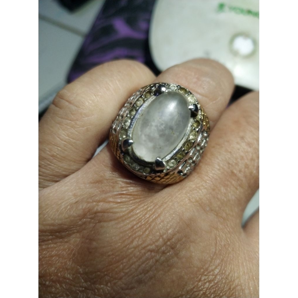 Batu Cincin Yakut Putih Unik Natural Kode 50/1042
