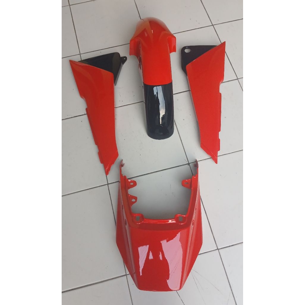 body rxz,rzr. bodi belakang, body samping sepakbor depan