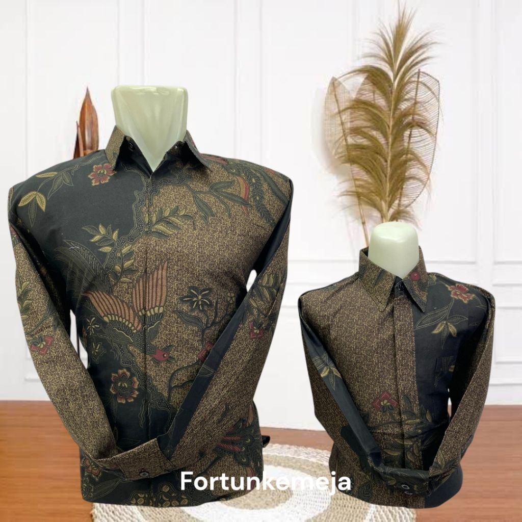Batik couple ayah anak_kemeja batik couple_batik hitam kombinasi lengan panjang_batik seragam ayah a