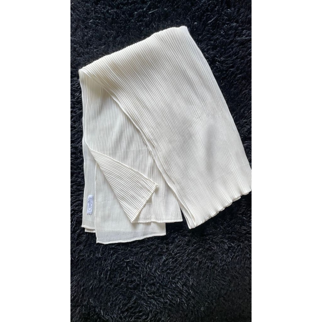 jilbab pasmina putih