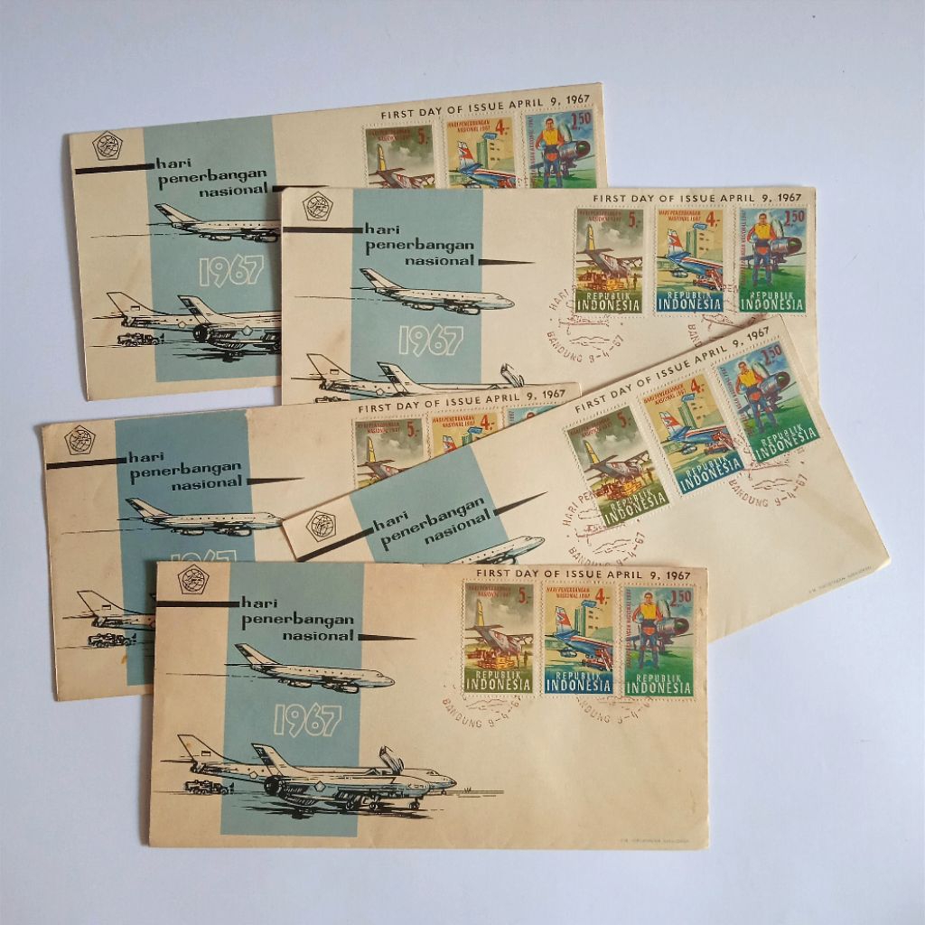 

Antik Vintage Perangko Sampul Hari Pertama Hari Penerbangan Nasional 1967 Utuh Tua Layak Koleksi