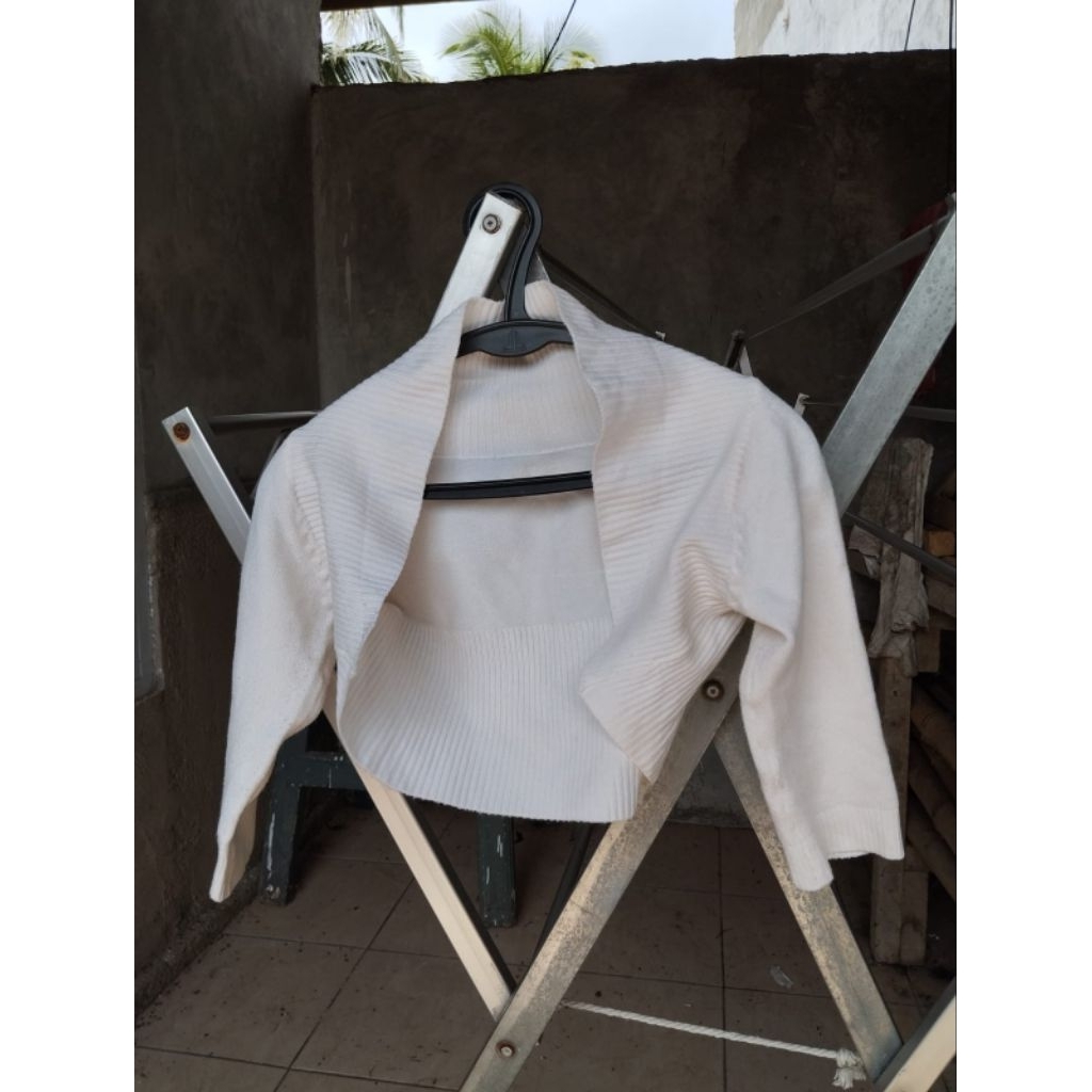 satu set atasan my nona